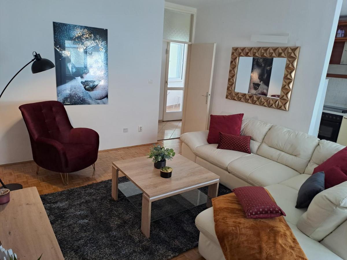 Center Apartment Silvana Split Ngoại thất bức ảnh