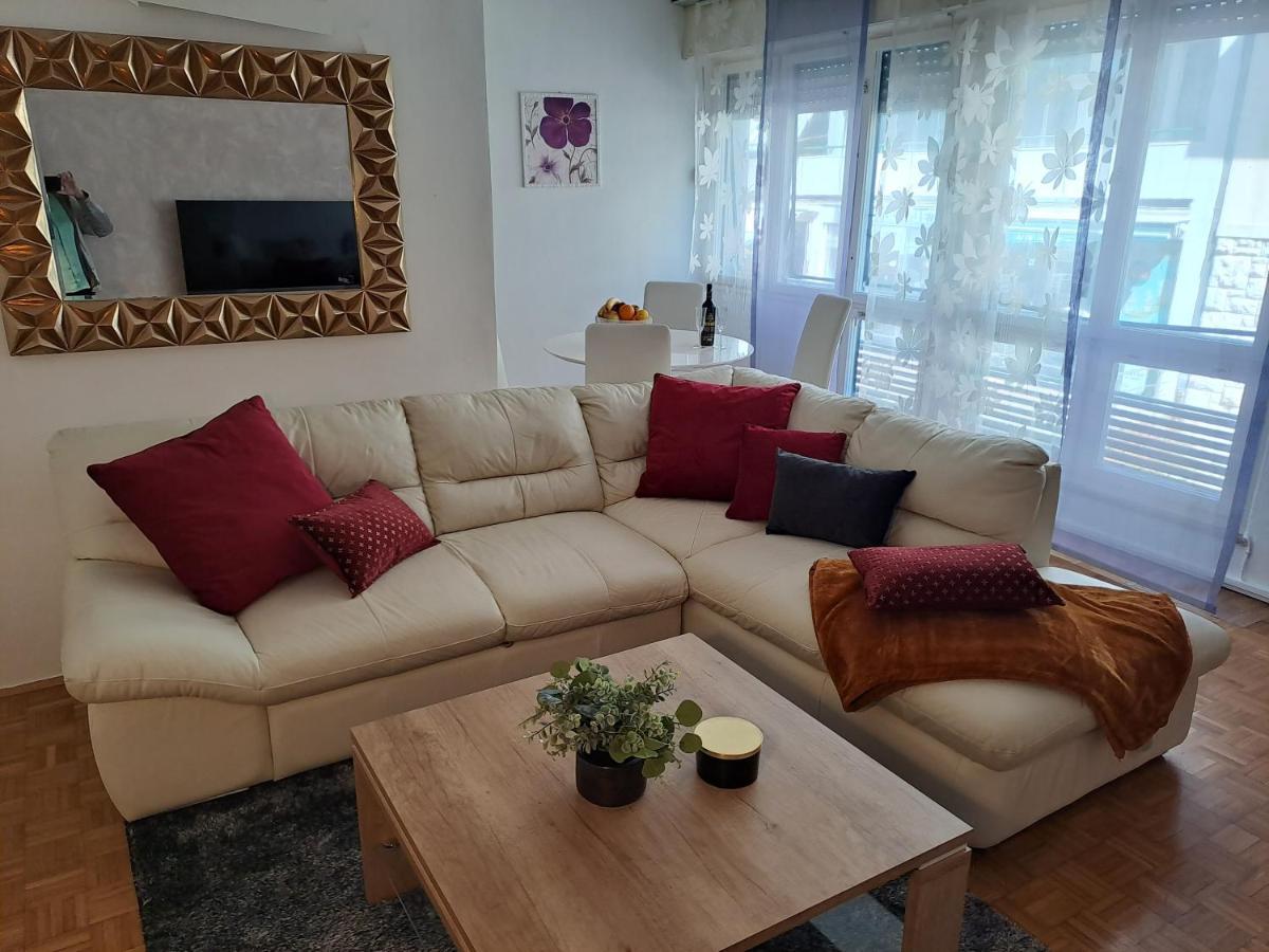 Center Apartment Silvana Split Ngoại thất bức ảnh